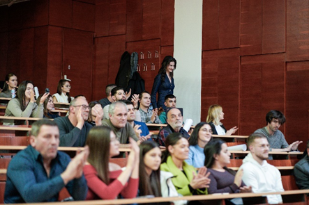 Най- добрите студентски проекти за 2025г. бяха отличени от дружеството на САБ в УАСГ